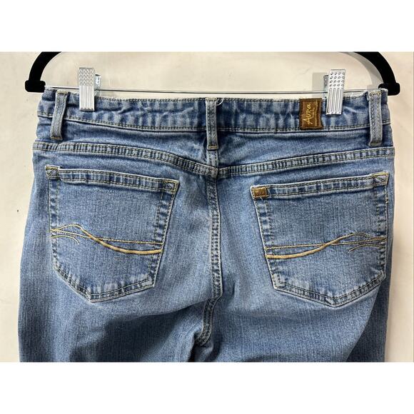 Wrangler Aura Jeans Women's 6R Denim Straight Cut Regular Rise Stretch‎ 32x31 - Picture 8 of 12